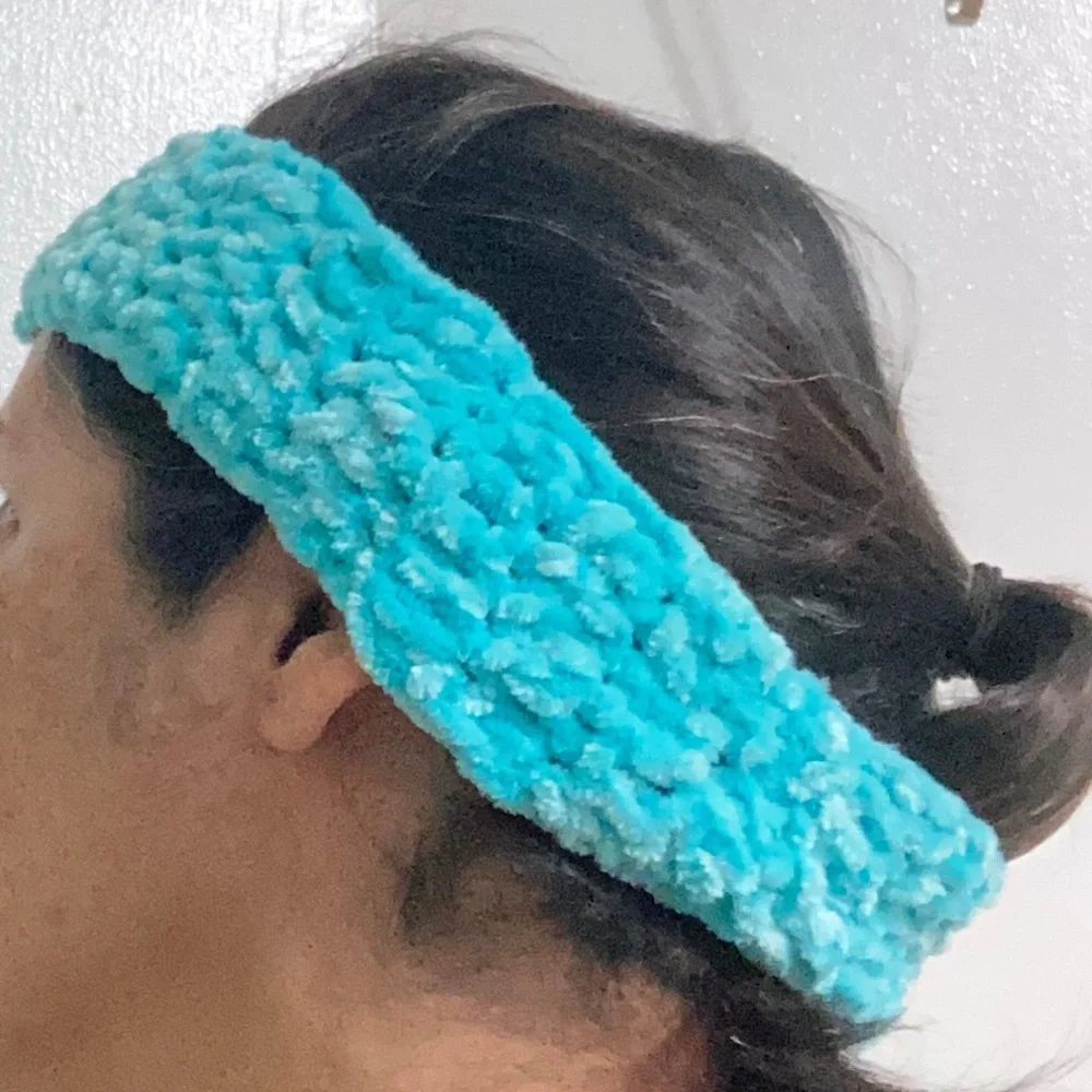 Chenille Crochet Stretch Headband Teal 21 inches x 3 inches